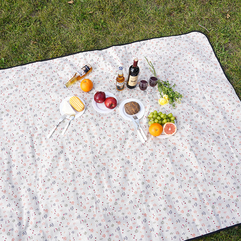 Large Picnic Blankets with Waterproof Backing