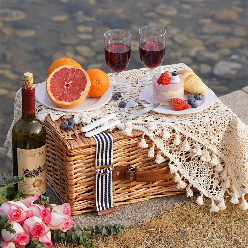 Classical Stripe Wicker Picnic Basket For 4