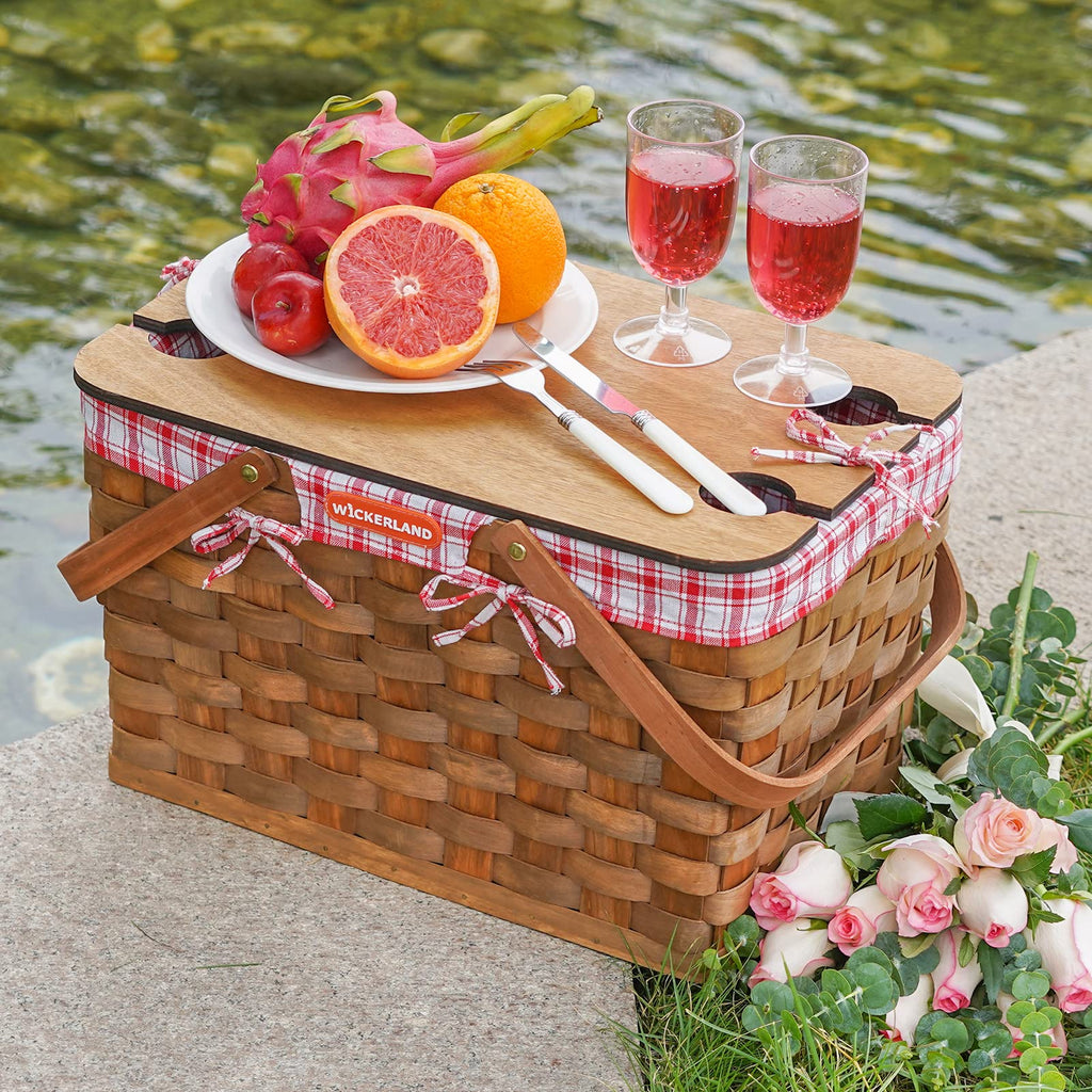 Woodchip Picnic Basket Set for 4 PersonsWalnut Red HappyPicnic
