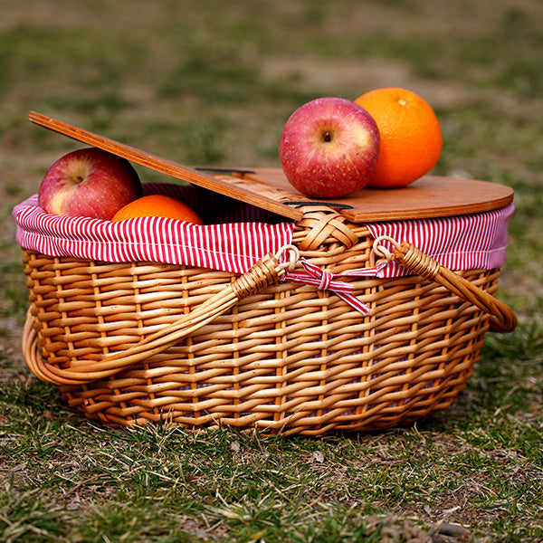 Classic Wicker Picnic Basket for 2 People